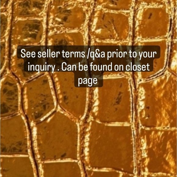 Reserved ❤️🐍Hello kitty Lip Smackers - Picture 7 of 11